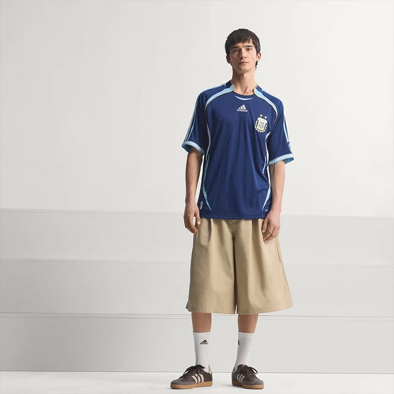 Adidas Argentina Away Jersey 2006 - Image 11