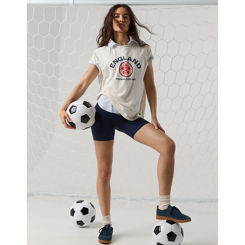 FWC26 OFFLINE By Aerie England Let's Stretch Oversized T-Shirt - Image 7
