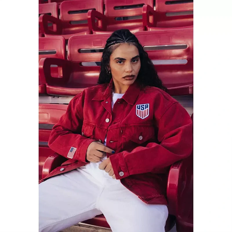 Levi's US Soccer Red Medium Wash Denim Jacket - Image 8