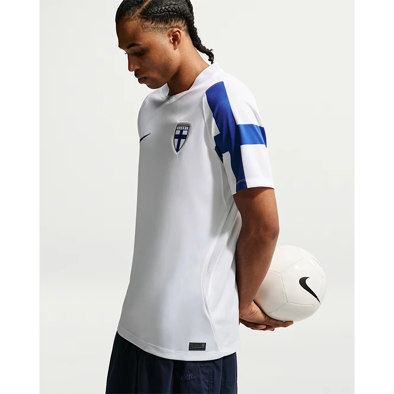 Men's Nike Finland 2026 Stadium Home Jersey - Image 3