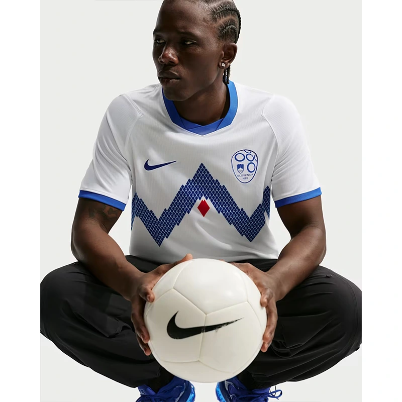 Men's Nike Slovenia 2026 Stadium Home Shirt - Image 3