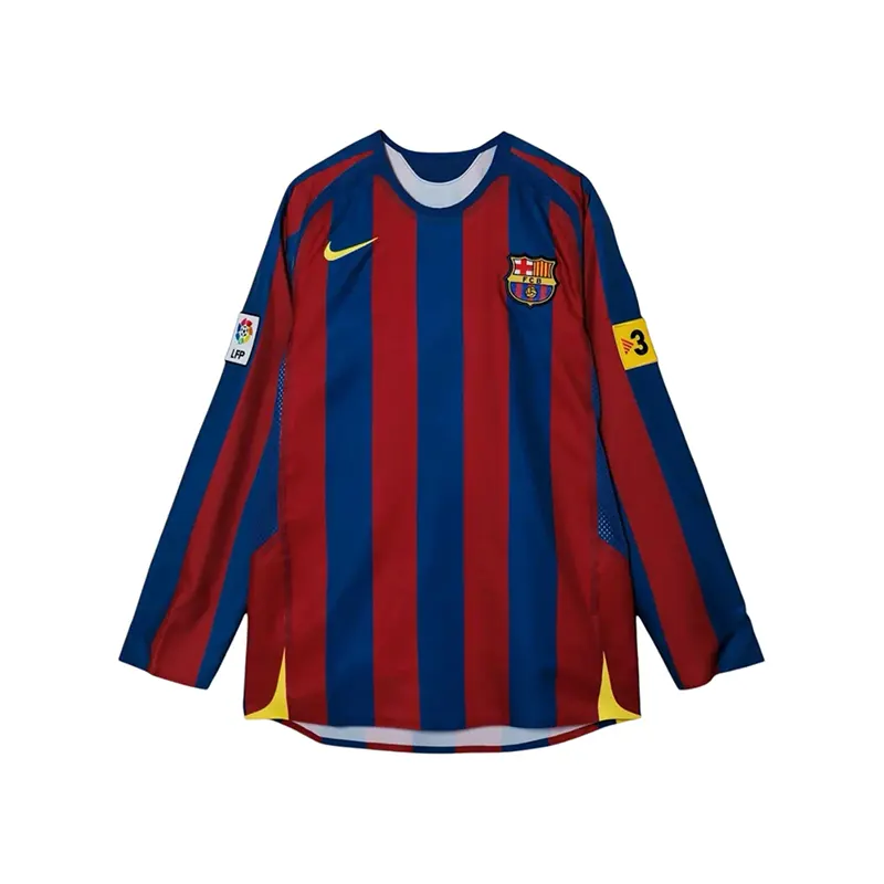 Nike FC Barcelona Re-Issue 2005/06 Ronaldinho #10 Home Jersey