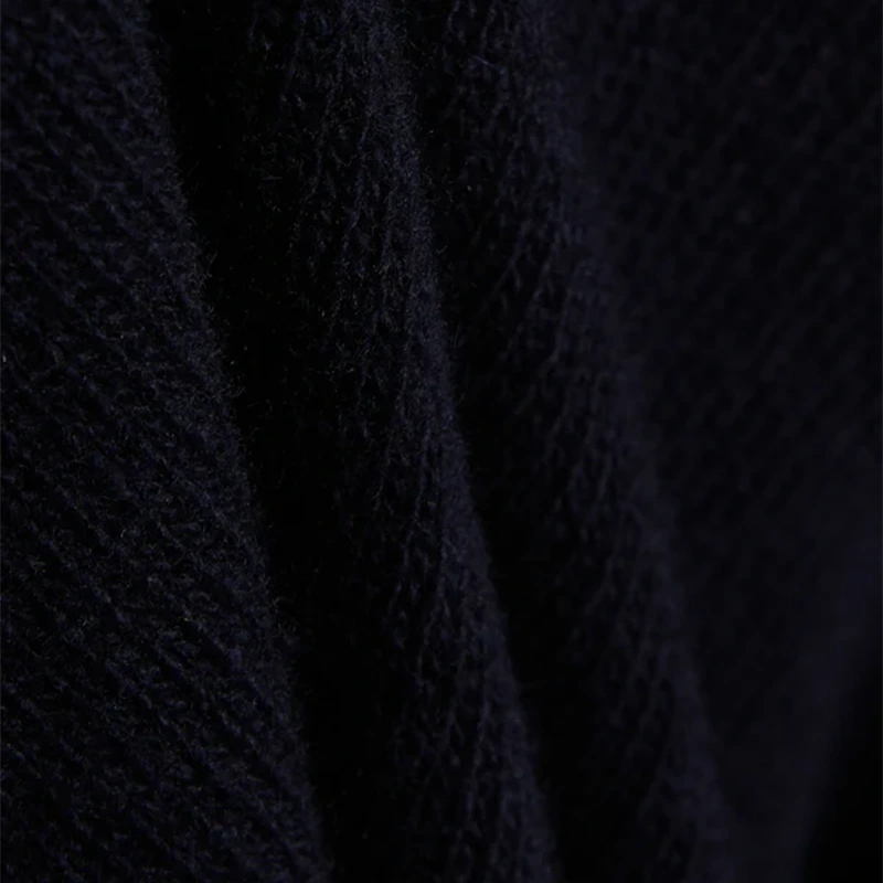 Lacoste Men's Sweater - Image 4
