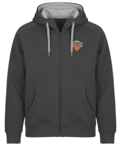 Men’s New York Knicks Antigua Charcoal Logo Victory Full-Zip Hoodie
