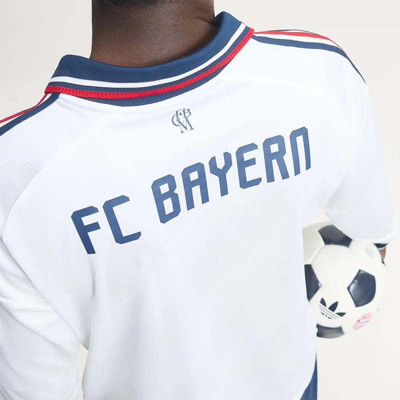 Adidas FC Bayern 26/27 Away Authentic Jersey Longsleeve - Image 7