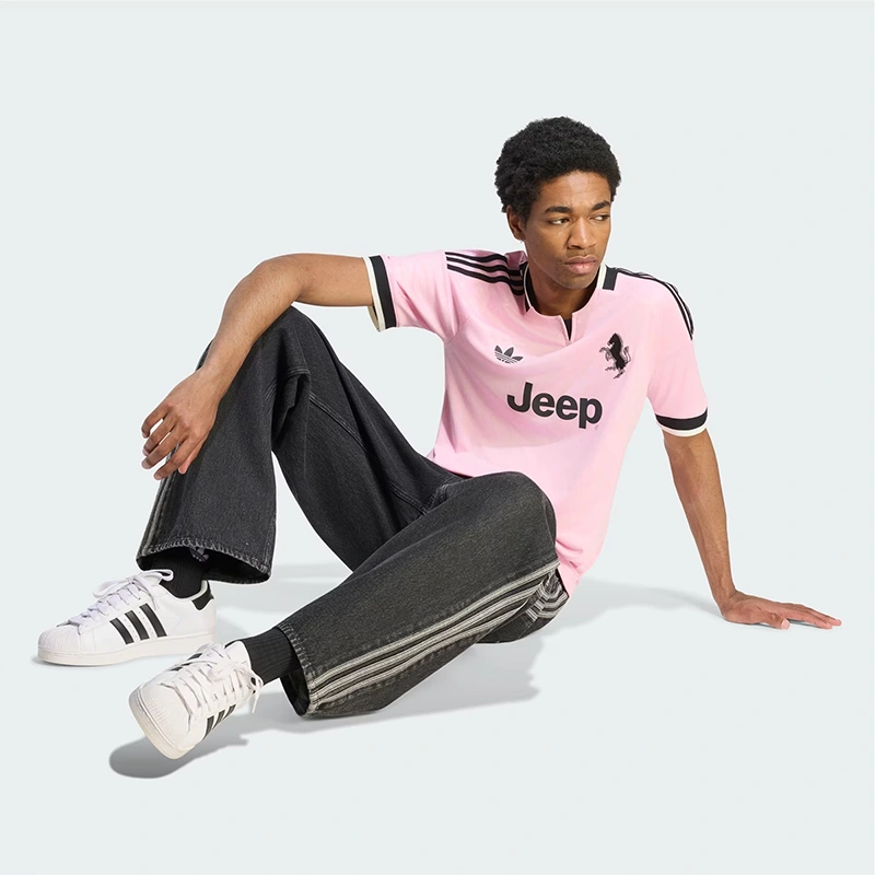 Adidas Juventus 26/27 Away Jersey - Image 5