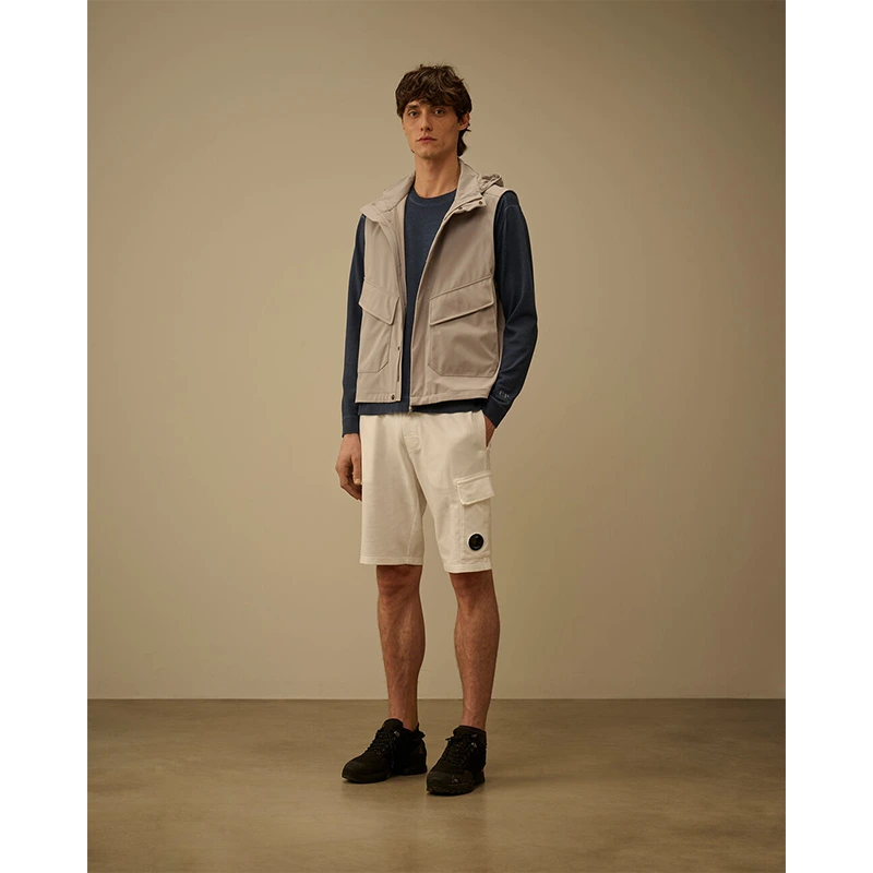 C.P. Company C.P. Shell-R Goggle Dove Gilet - Image 7