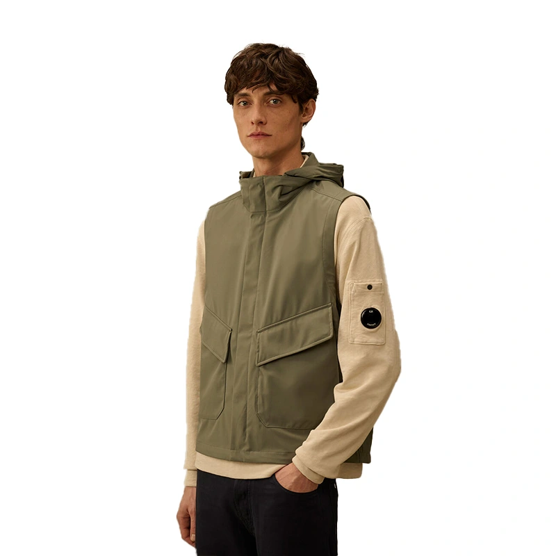 C.P. Company C.P. Shell-R Goggle Laurel Wreath Gilet - Image 2
