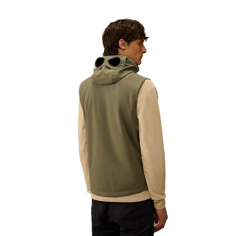 C.P. Company C.P. Shell-R Goggle Laurel Wreath Gilet - Image 3