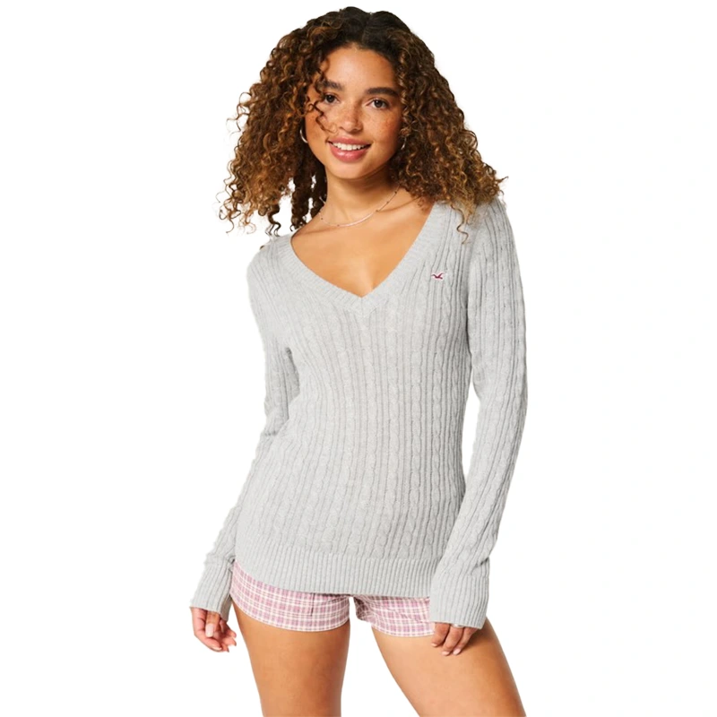 Hollister Girls Ivy Cable-Knit V-Neck Sweater - Image 2