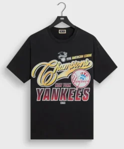 Kith x New York Yankees Champions Vintage Tee