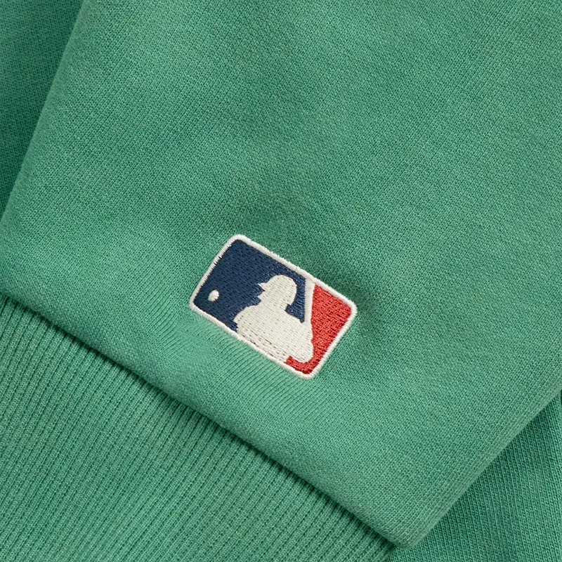 Kith x New York Yankees Vintage Kelly Nelson Hoodie - Image 4