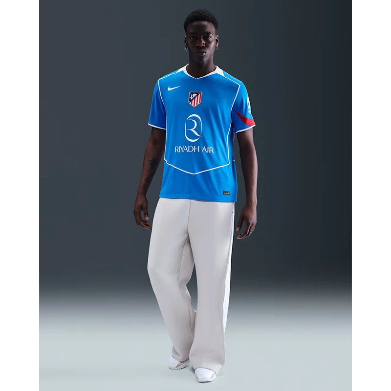 Mens Nike Atlético Madrid 2025/26 Dri-FIT Total 90 Shirt - Image 4