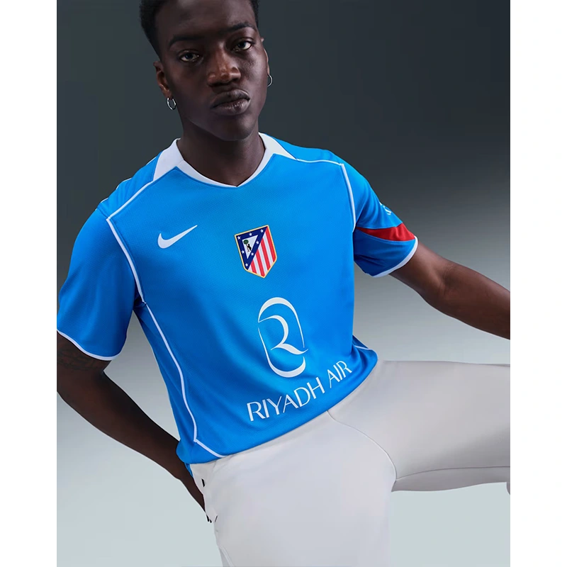 Mens Nike Atlético Madrid 2025/26 Dri-FIT Total 90 Shirt - Image 3
