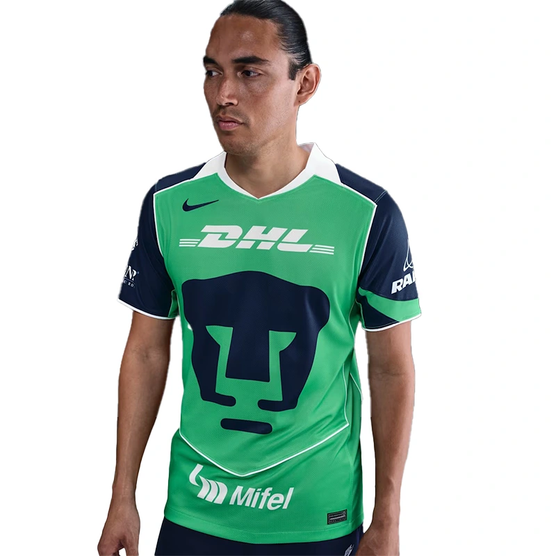 Mens Nike Pumas UNAM 2025/26 Total 90 Stadium Third