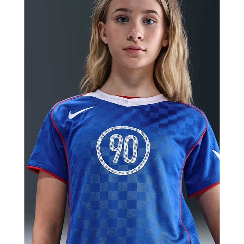Nike Blue Total 90 Older Kids Dri-FIT Soccer Jersey - Image 2