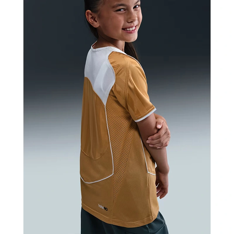 Nike Club Gold Total 90 Older Kids Dri-FIT Soccer Jersey - Image 3
