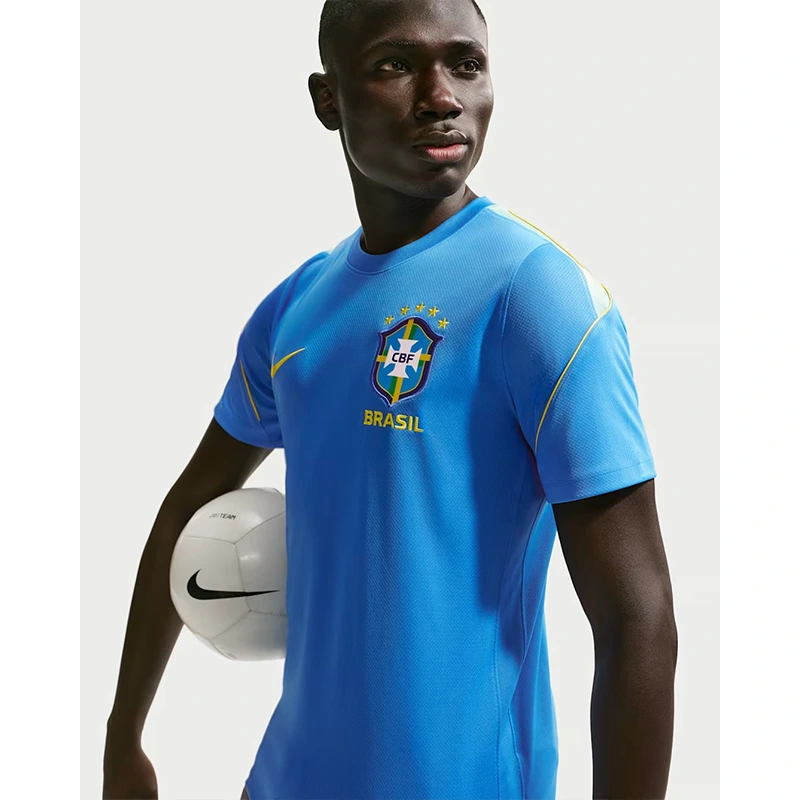 Nike FIFA World Cup 2026 Brazil Strike Football Dri-FIT Short-Sleeve Top - Image 2