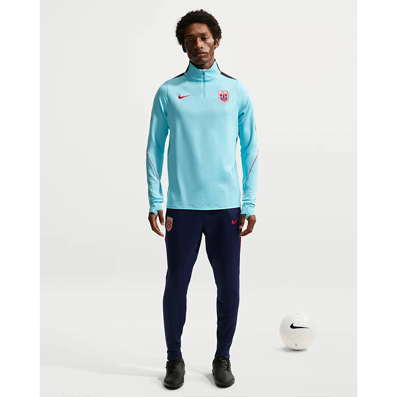 Nike FIFA World Cup 2026 Norway Strike Drill Top - Image 4