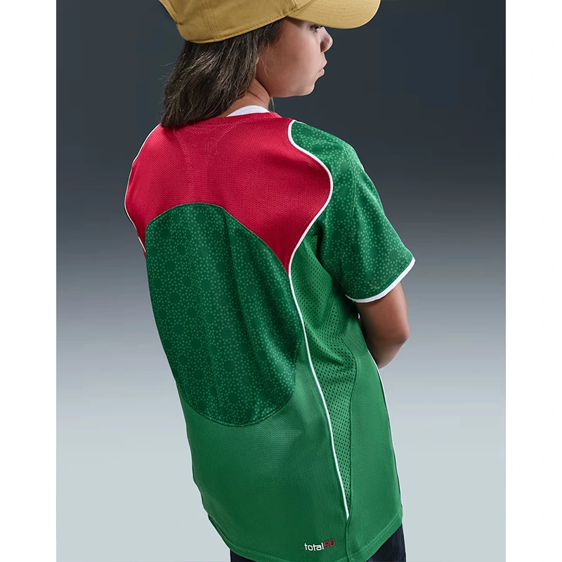 Nike Green Total 90 Older Kids Dri-FIT Soccer Jersey - Image 3