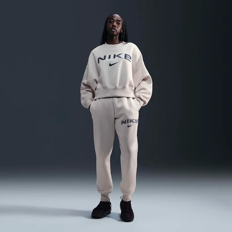 Nike Phoenix Fleece Sweatshirt - Image 3