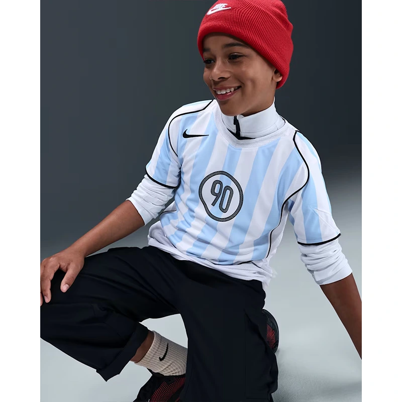 Nike Psychic Blue Total 90 Older Kids Dri-FIT Soccer Jersey - Image 2