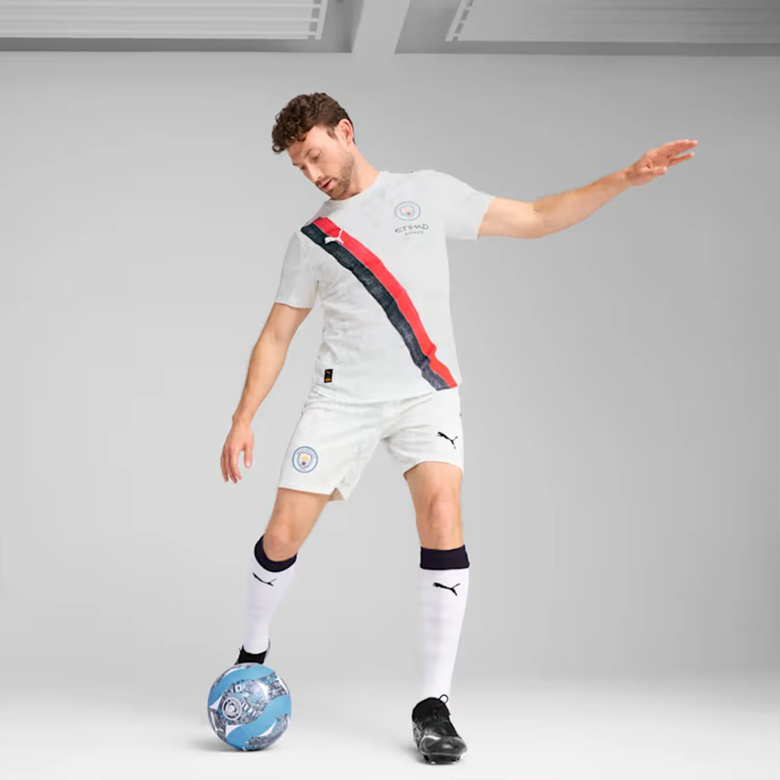 PUMA x KIDSUPER Manchester City Authentic Jersey - Image 7