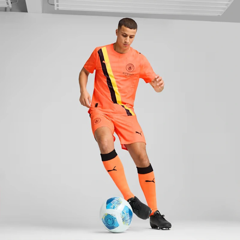 PUMA x KIDSUPER Manchester City Authentic Soccer Jersey - Image 5