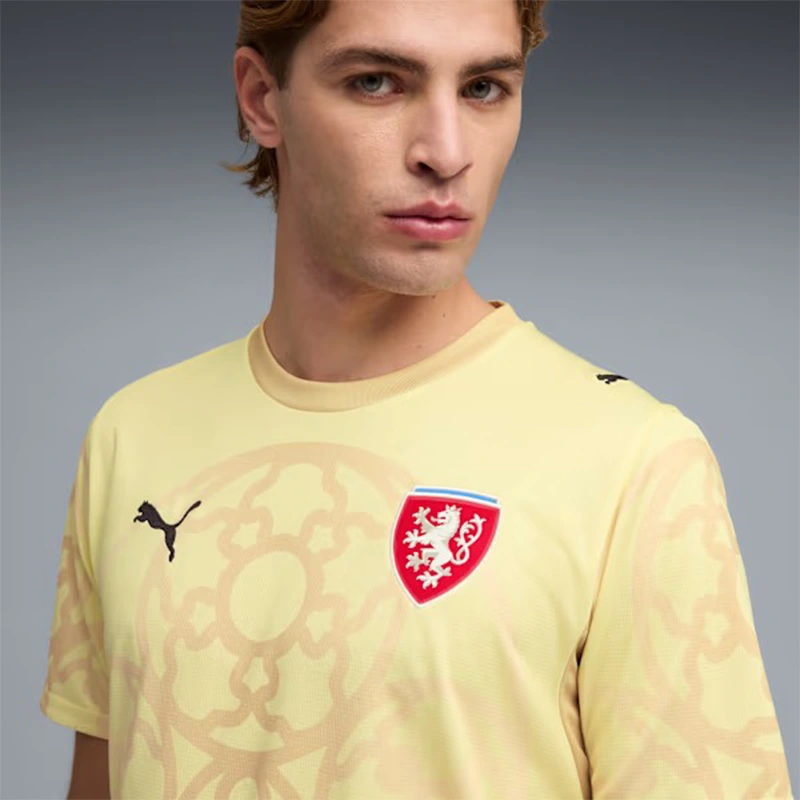 Puma x Czechia x Salehe Bembury Goalkeeper Jersey - Image 3