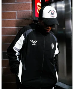 Vier Tracksuit