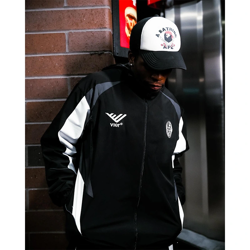 Vier Tracksuit