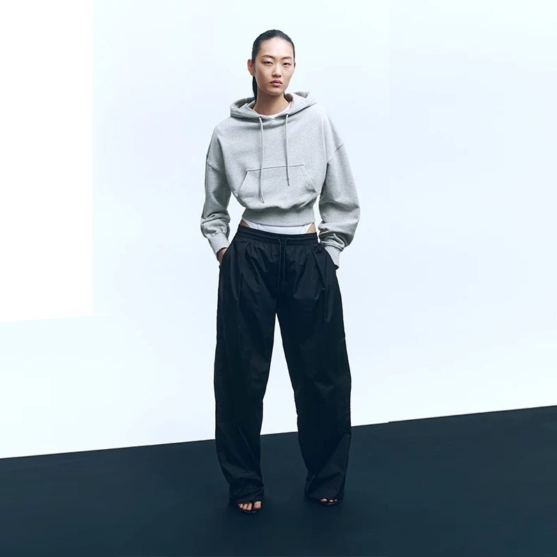 WARDROBE.NYC H&M Cropped Hoodie - Image 7