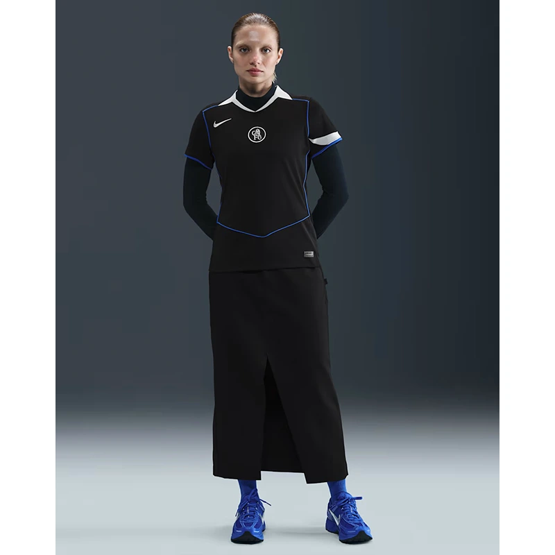 Womens Nike Chelsea F.C. 2025/26 ADV Total 90 Football Shirt - Image 5