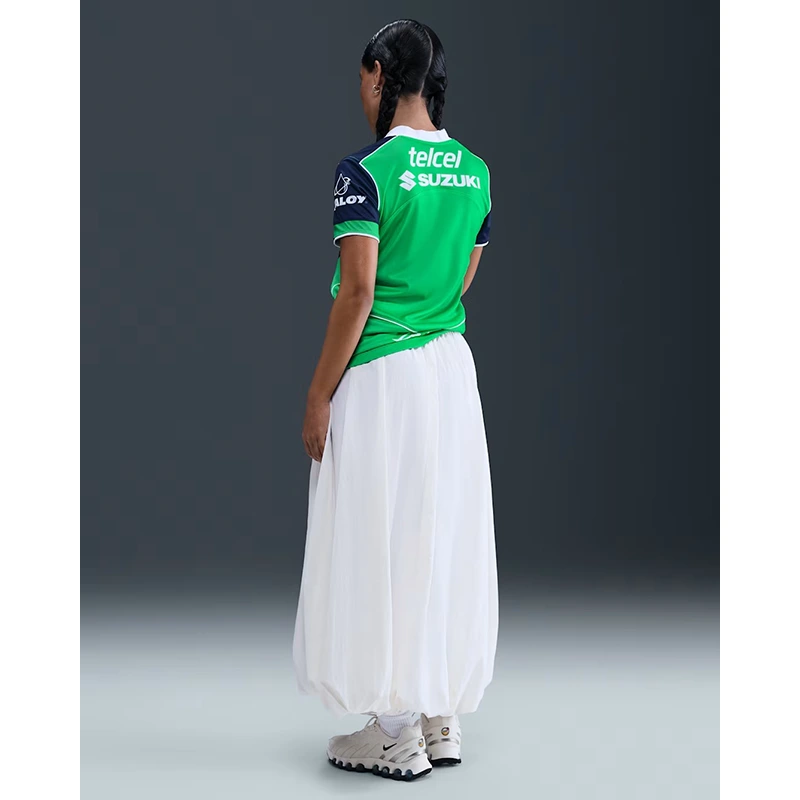 Womens Nike Pumas UNAM 2025/26 Total 90 Soccer Jersey - Image 5