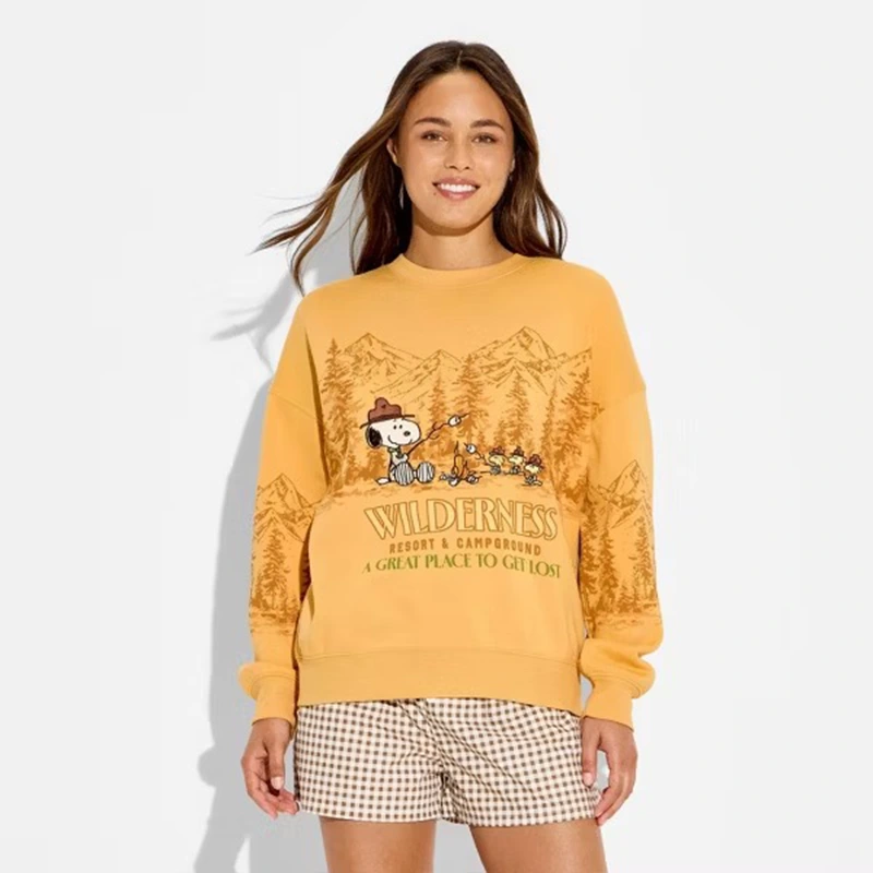 Women's PEANUTS Crewneck Snoopy Wilderness Graphic Pullover Sweatshirt