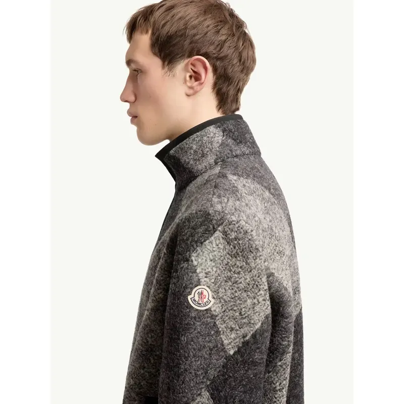 Diamond Pattern Wool Blend Zip-Up Cardigan - Image 4