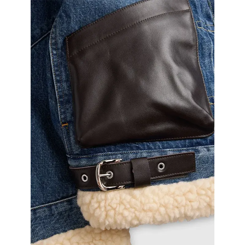Levis Sacai Sherpa Jacket - Image 3