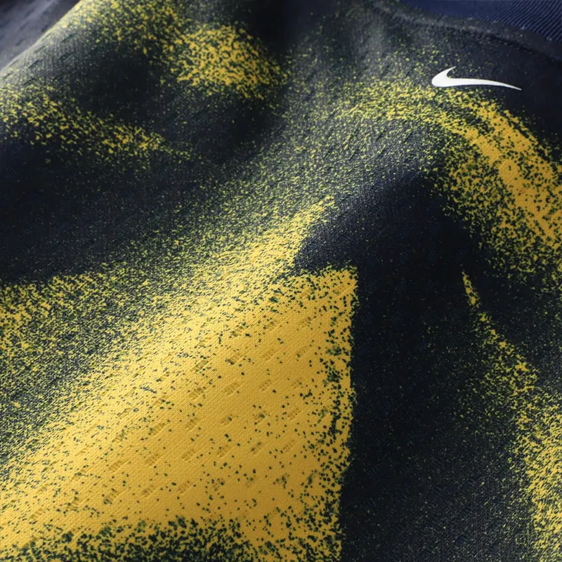 Nike x NBA Denver Nuggets 2026 Standard Issue Long Sleeve T-Shirt - Image 7