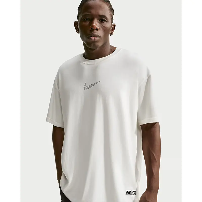 Nike x One Piece T-Shirt